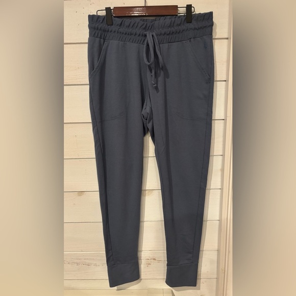 Free People Movement Sunny Sweatpants
Joggers Med. Blue - Picture 9 of 10